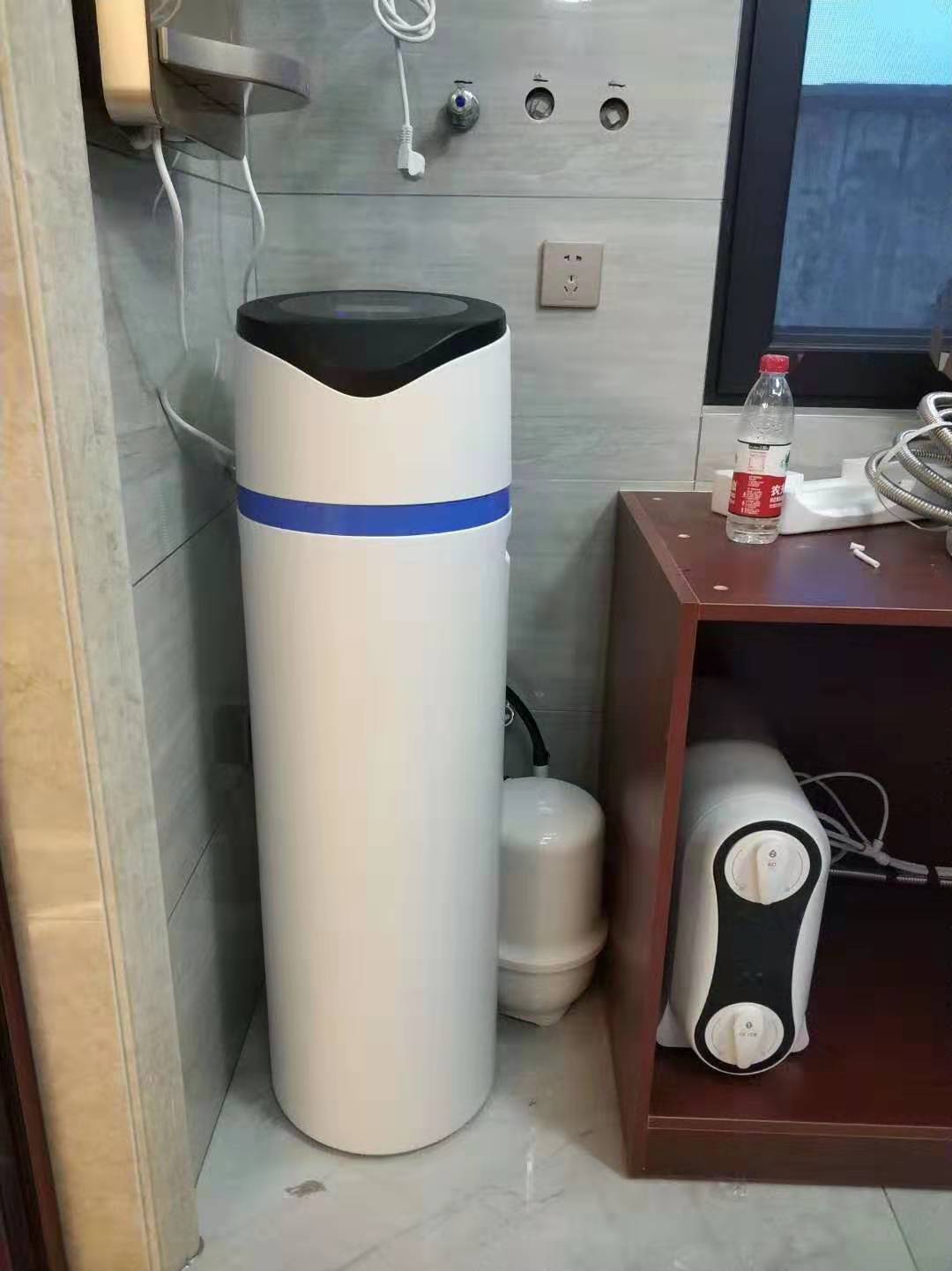 恬净净水器安装实例